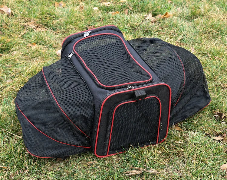 The Voyager — Expandable Cat Carrier