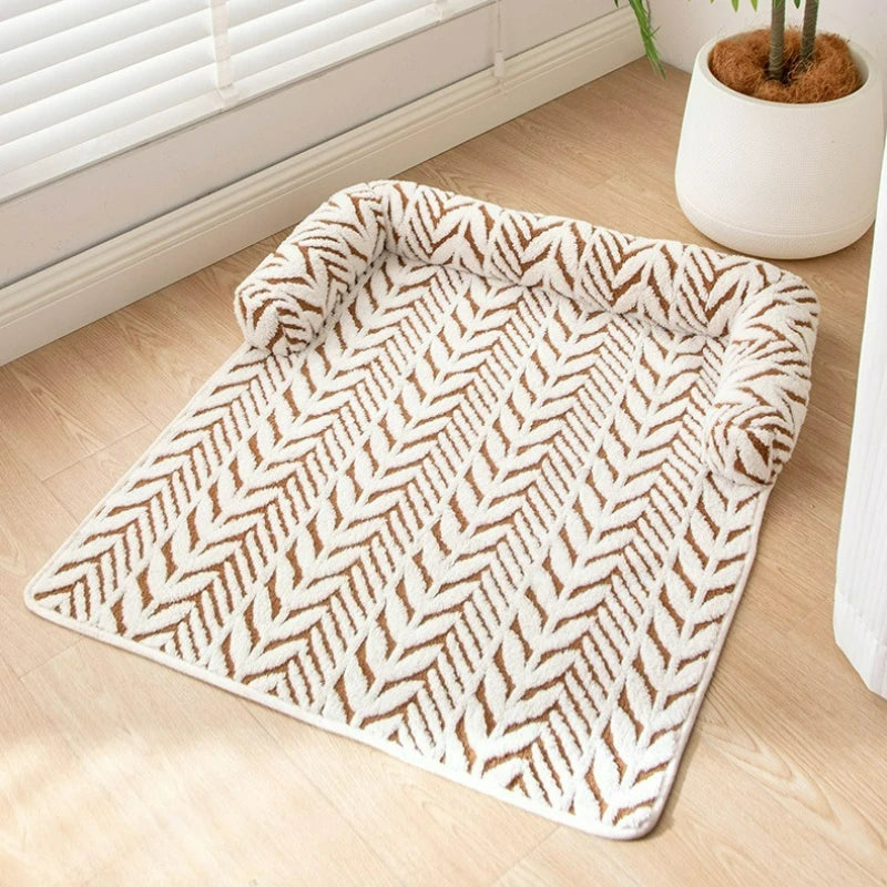 The Nordic Nook — Plush Non-Slip Cat Bed