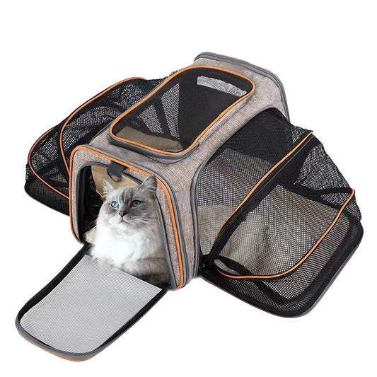 The Voyager — Expandable Cat Carrier